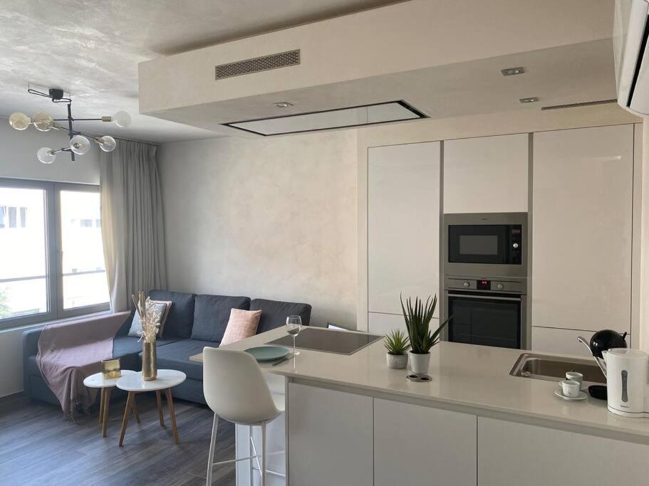 Lovely One Bedroom Apartment In City Center With Parking, Near Public Transport Luxembourg Extérieur photo